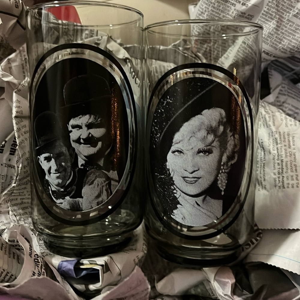Arby’s collector glasses